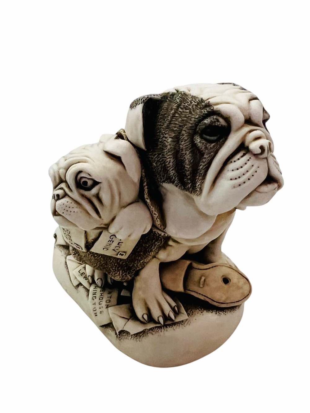 Harmony Kingdom Dead Ringer Bull Dog Mailman Treasure